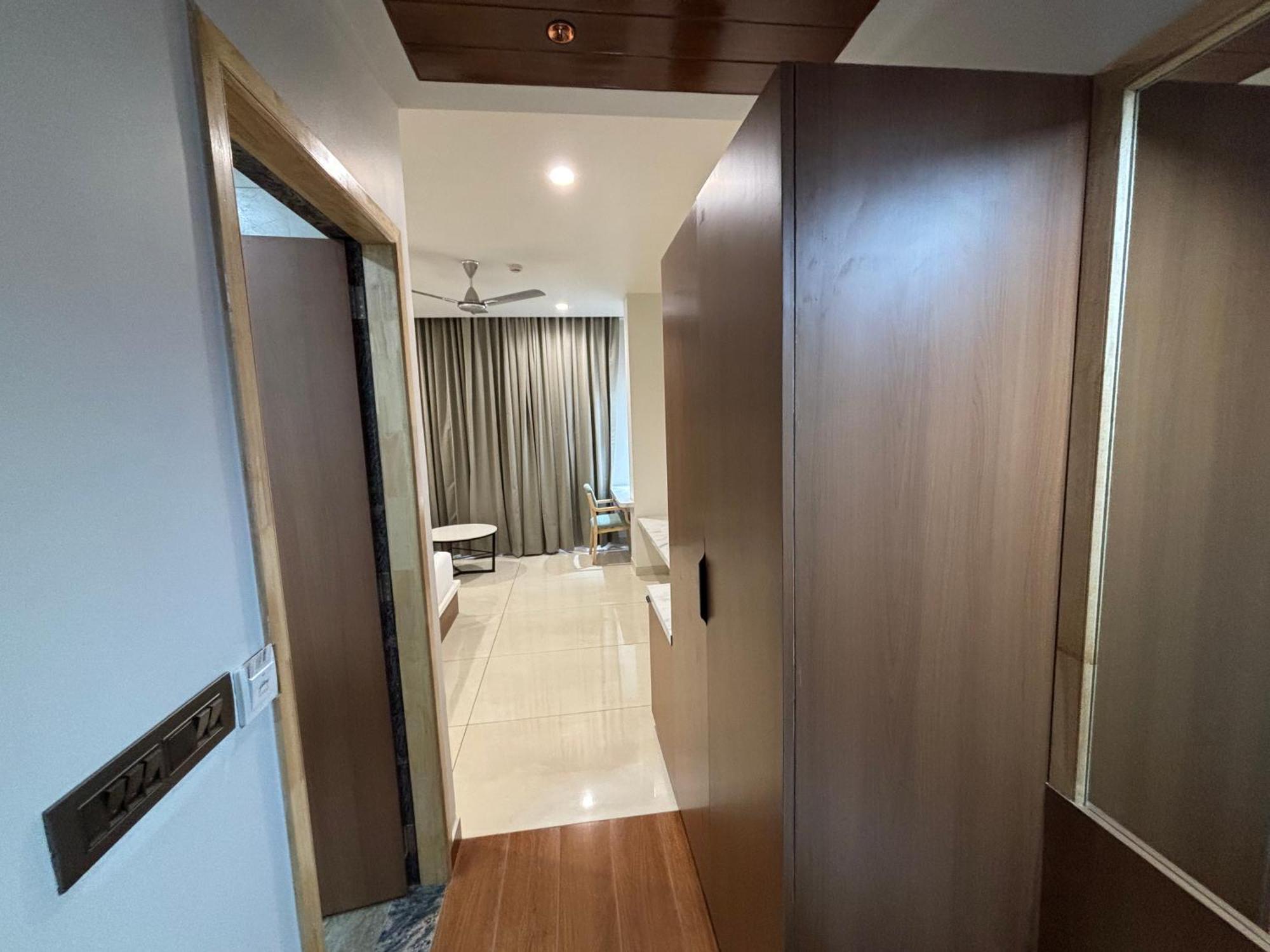 Hotel The Crown Inn Jhunjhunu Экстерьер фото